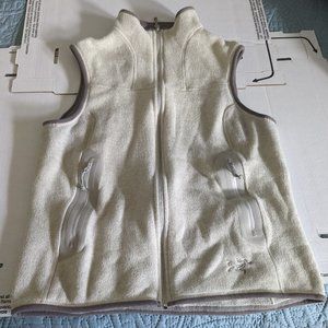 Arc'teryx Womens Large Covert Fleece Vest
